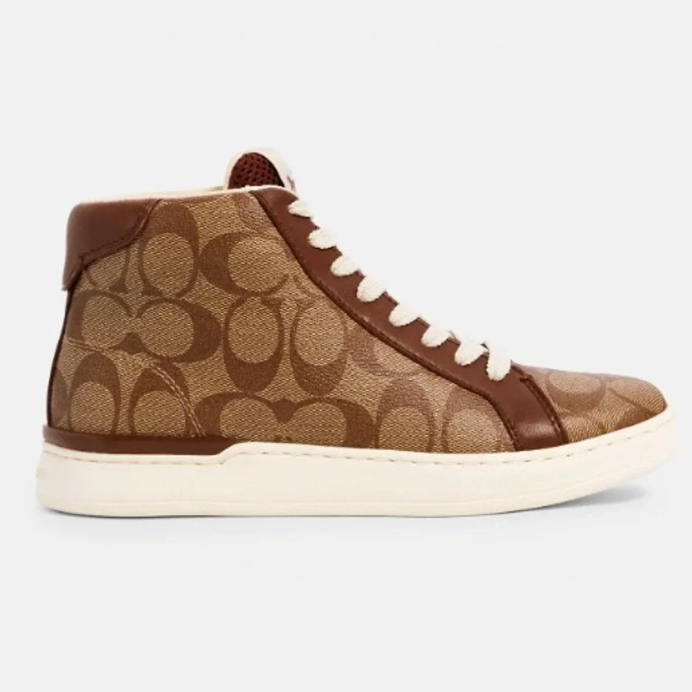 Coach - Picture 2 of 2